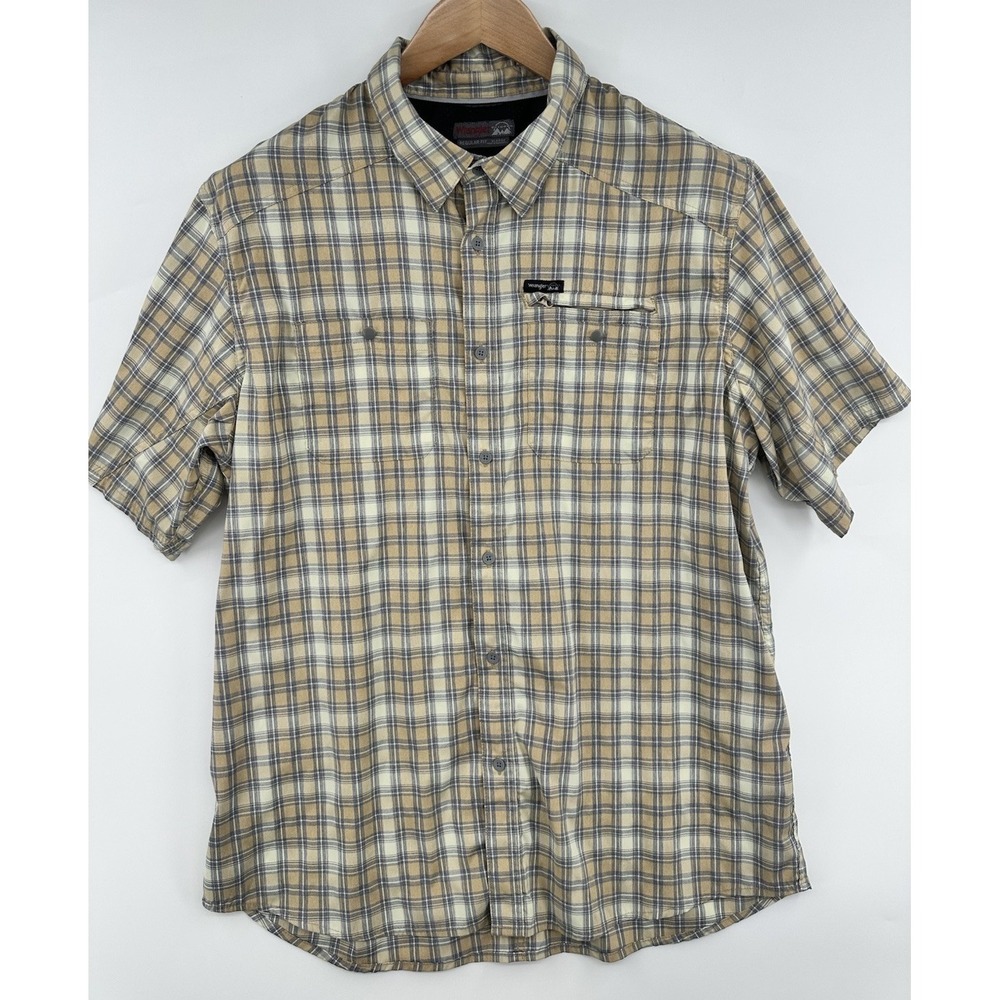 Wrangler Shirt Men's XL Outdoor Series Short Sleeve Lightweight Plaid Pockets